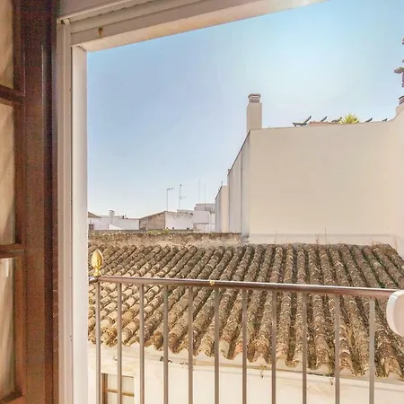 Three-bedroom In Jerez de la Frontera